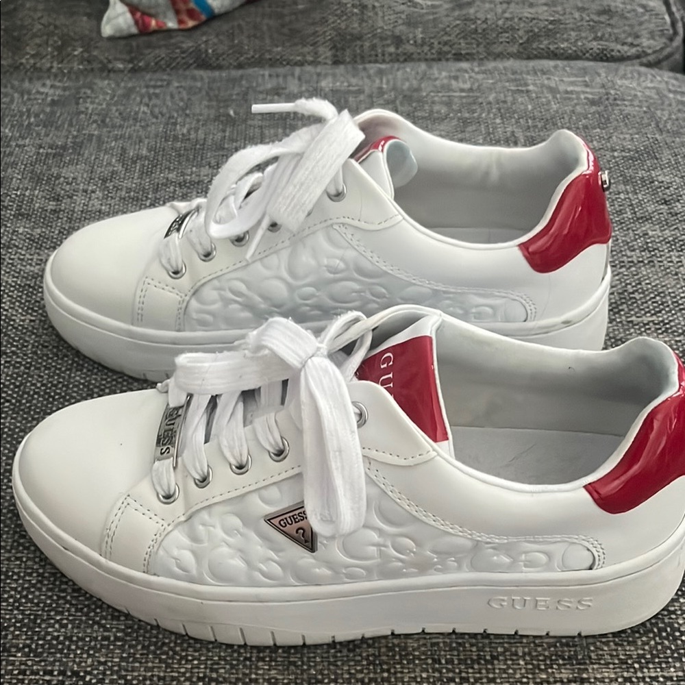 GUESS Women's White and Red Sneakers